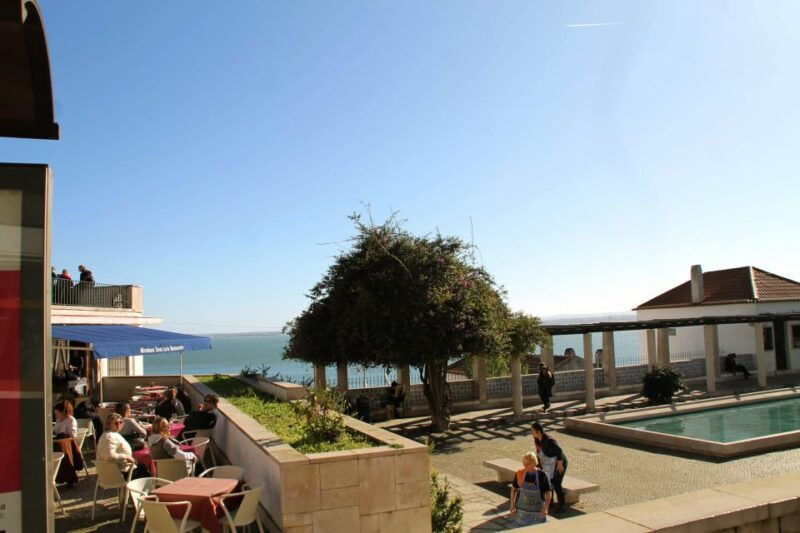 lisbon-3-hour-sightseeing-tour-by-tuk-tuk