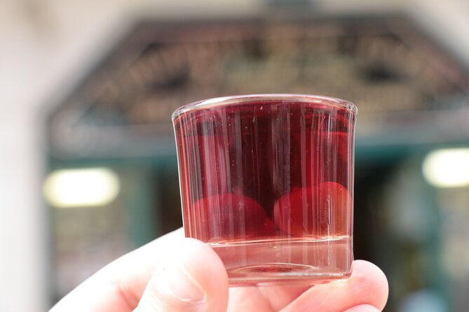 lisbon-4-foodies-tour-from-street-food-to-awarded-chefs-portuguese-delicacies