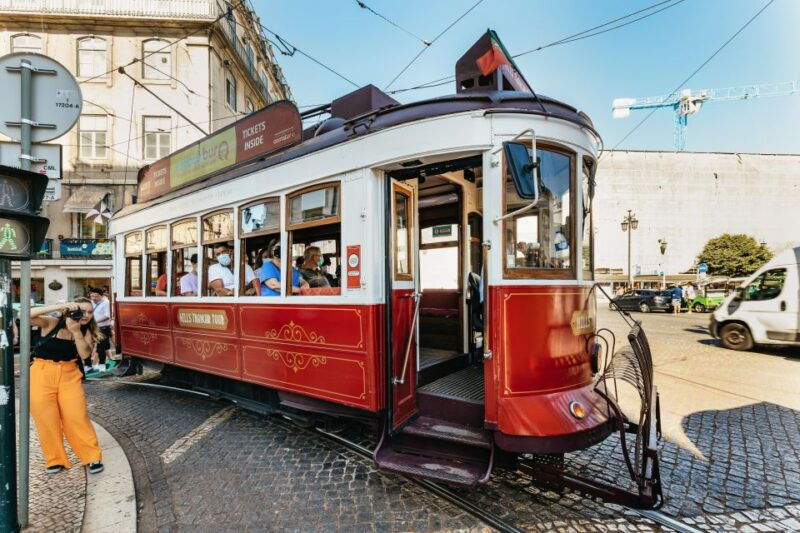 lisbon-72-96-hour-hop-on-hop-off-bus-tram-boat-ticket