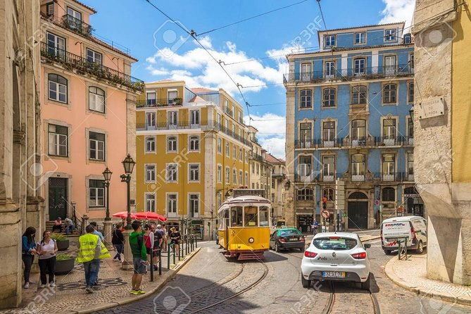 lisbon-a-walking-tour-to-familiar-with-history-stories-lifestyle