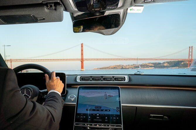 lisbon-airport-arrivals-private-transfer-to-lisbon