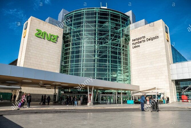 lisbon-airport-shared-departure-transfer