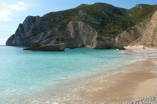 lisbon-airport-transfer-to-sesimbra-or-azeitao