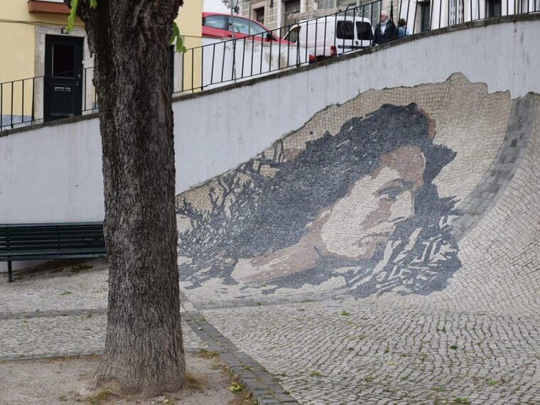 lisbon-alfama-guided-walking-tour