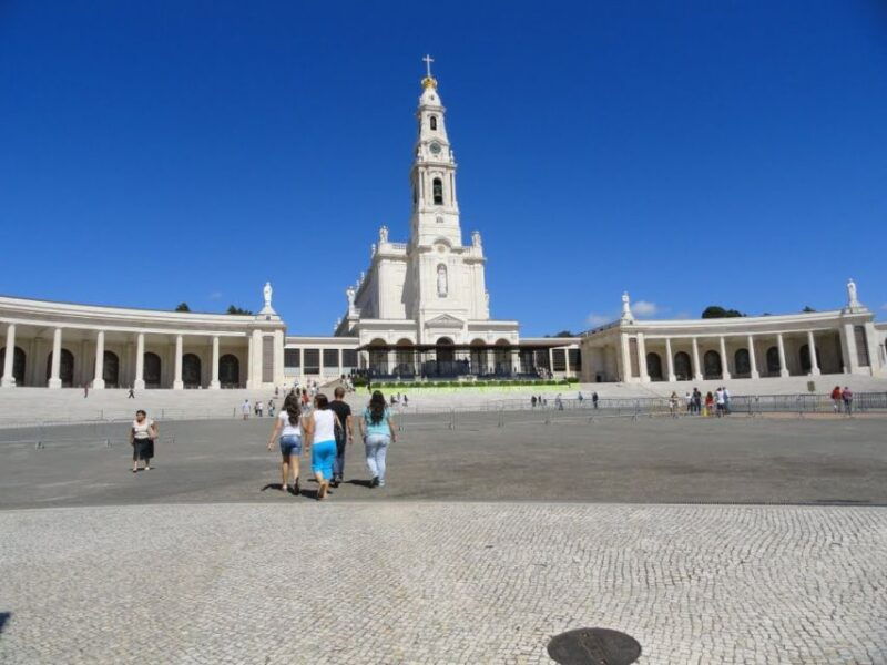 lisbon-and-fatima-sanctuary-full-day-private-tour