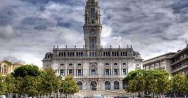 lisbon-and-obidos-private-day-trip-from-porto