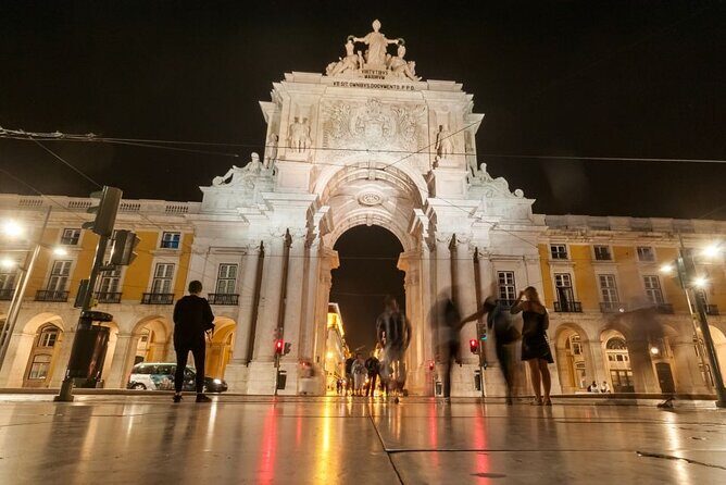 Lisbon: Authentic Fado Show, Dinner and Night Tour - Considerations and Practical Details