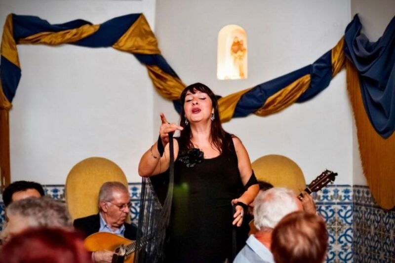 lisbon-authentic-fado-show-dinner-and-night-tour