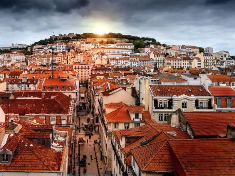 lisbon-bairro-alto-and-baixa-private-walking-tour