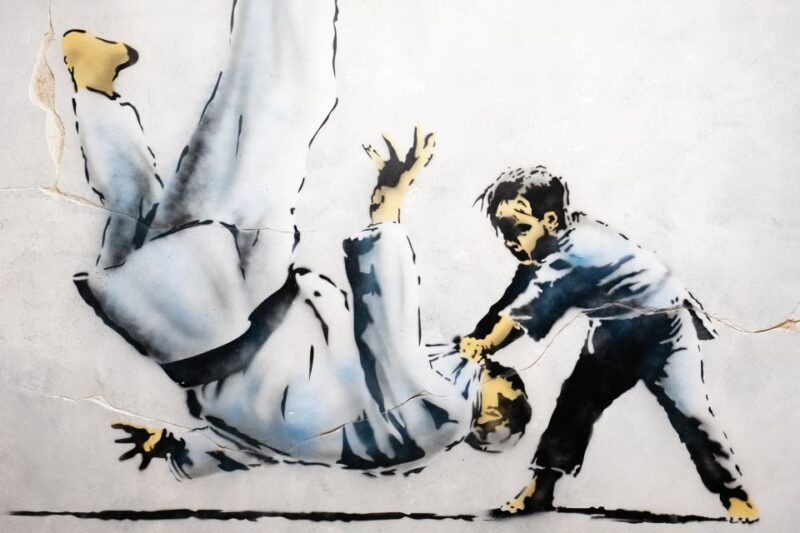 lisbon-banksy-museum-permanent-exhibition-entry-ticket