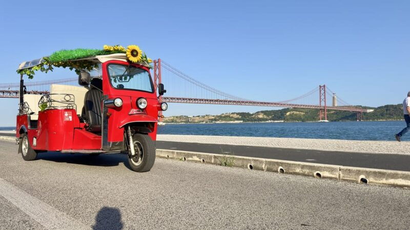 lisbon-belem-sightseeing-tour-by-tuk-tuk