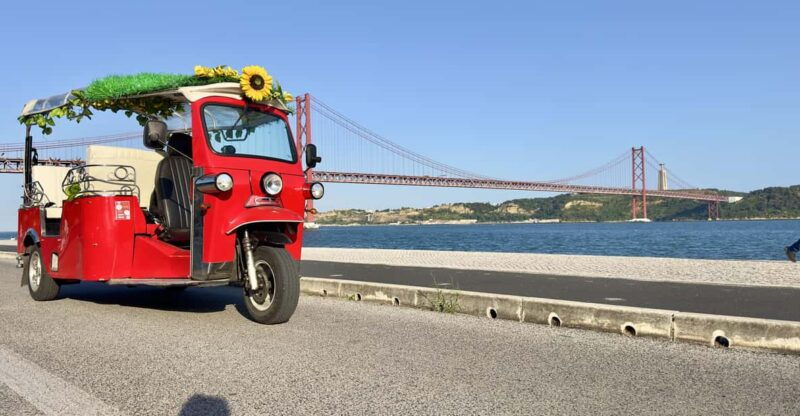 lisbon-belem-sightseeing-tour-by-tuk-tuk