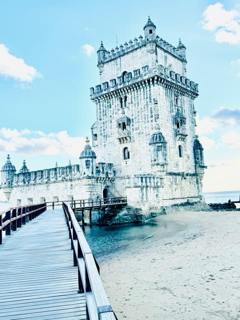 lisbon-belem-tour-by-tuktuk