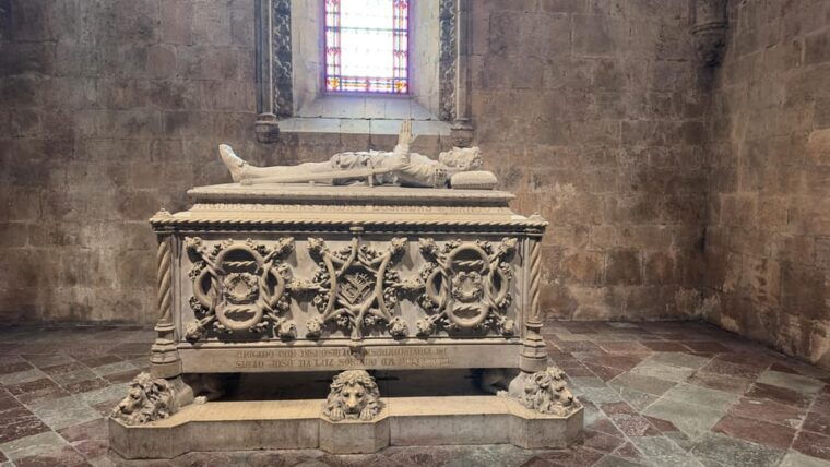 lisbon-belem-tour-with-pasteis-jeronimos-monastery-visit