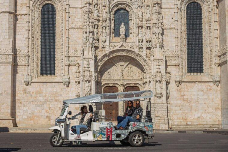 lisbon-belem-tuk-tuk-tour-with-pastel-de-nata-tasting