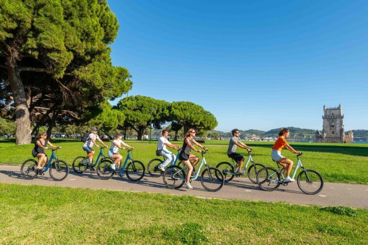 lisbon-bike-tour-along-the-river-from-belem-to-lisbon
