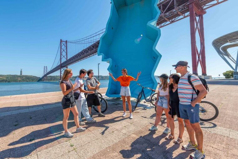 lisbon-bike-tour-downhill-downtown-lisbon-to-belem