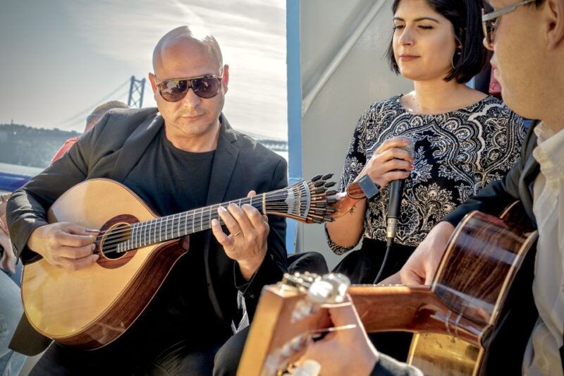 lisbon-boat-cruise-with-live-fado-performance-and-a-drink
