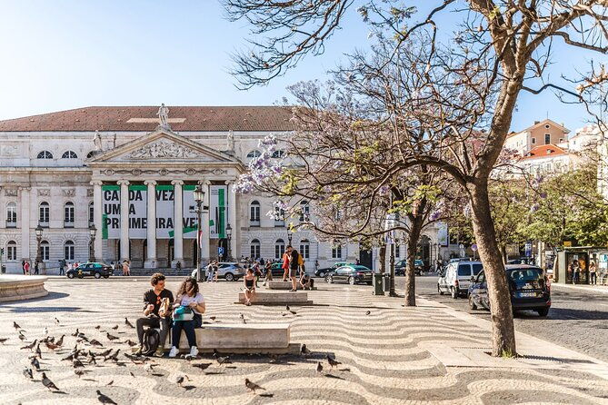 lisbon-book-a-local-host-for-6-hours
