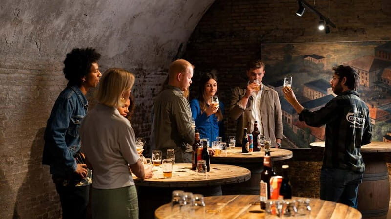 Lisbon: Brewery Experience with 5 Craft Beer Tastings - Why This Experience Works