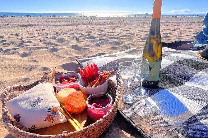 lisbon-brunch-beach-picnic-with-beach-set-up-and-transfers