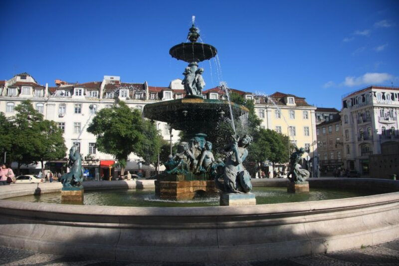 lisbon-by-heart-private-walking-tour-2