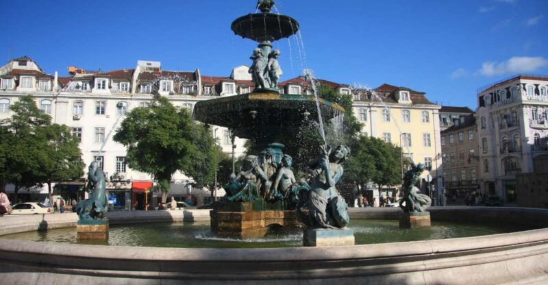 lisbon-by-heart-private-walking-tour-2