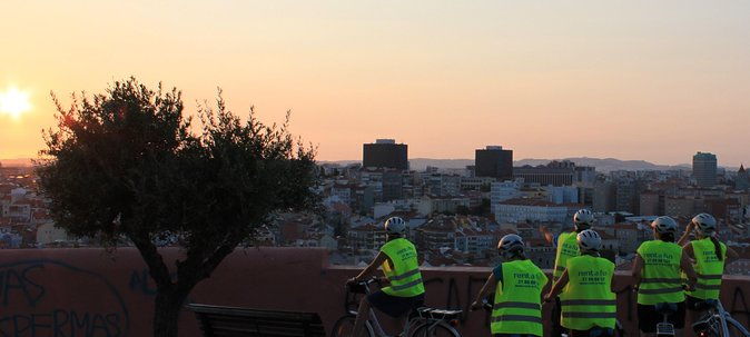 lisbon-by-night-bike-tour-2