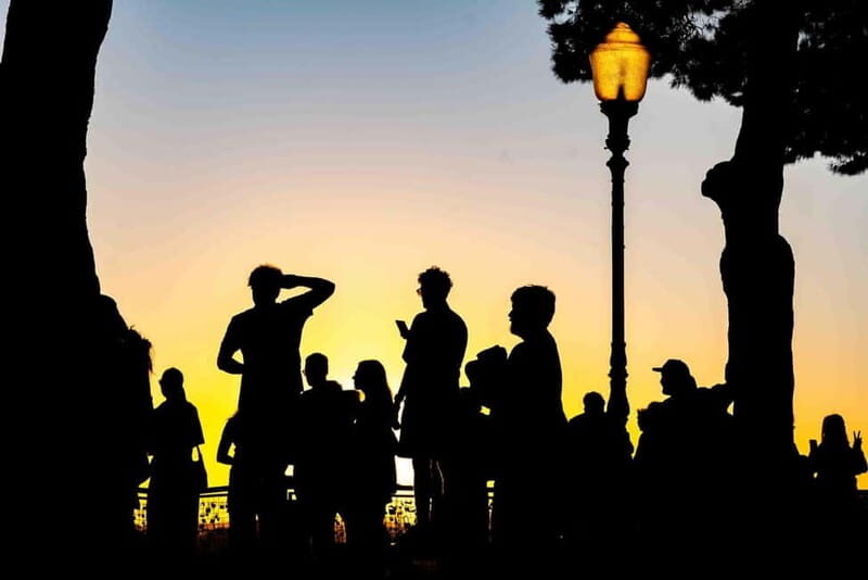 Lisbon by Night: Private Christmas Lights Photo Walk - An Enchanting Night in Lisbon: What This Tour Offers  