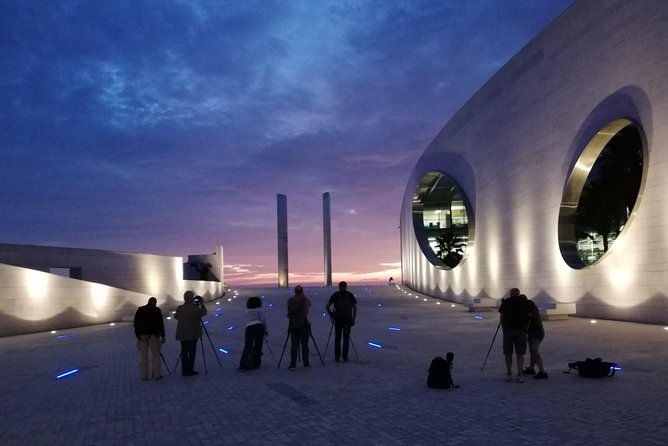 lisbon-by-night-up-to-6-people-private-tour