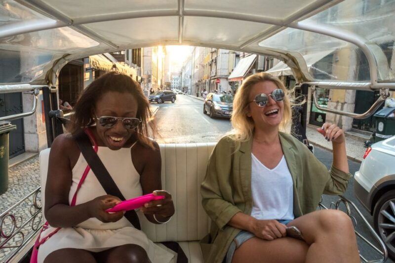 lisbon-by-tuk-tuk-guided-tour-city-of-neighborhoods