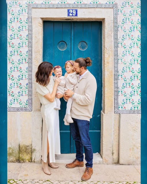 lisbon-capture-its-charm-with-a-memorable-photoshoot