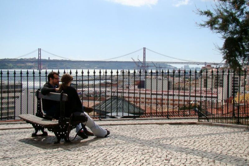 lisbon-chiado-and-bairro-alto-walking-tour