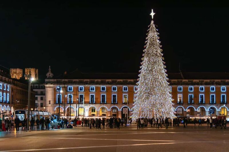 Lisbon: Christmas Lights Private & Flexible Walking Tour - Exploring Lisbon’s Christmas Glow: An Honest Breakdown
