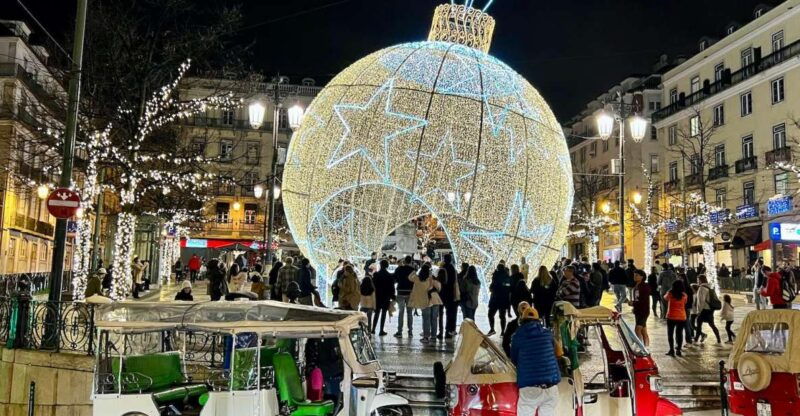 lisbon-christmas-lights-tour-by-tuk-tuk