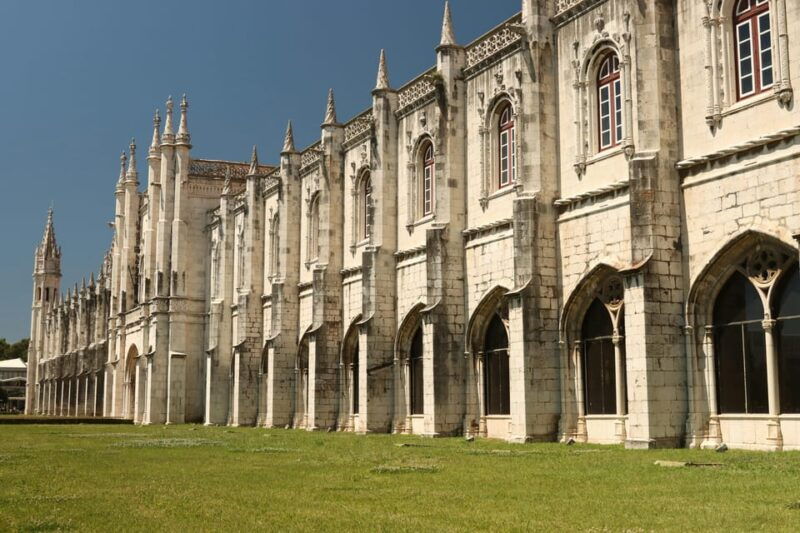 lisbon-city-belem-and-cristo-rei-guided-tour