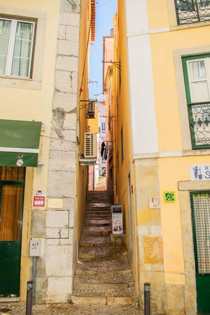 Lisbon: City Highlights Tour with Food Tastings - FAQ