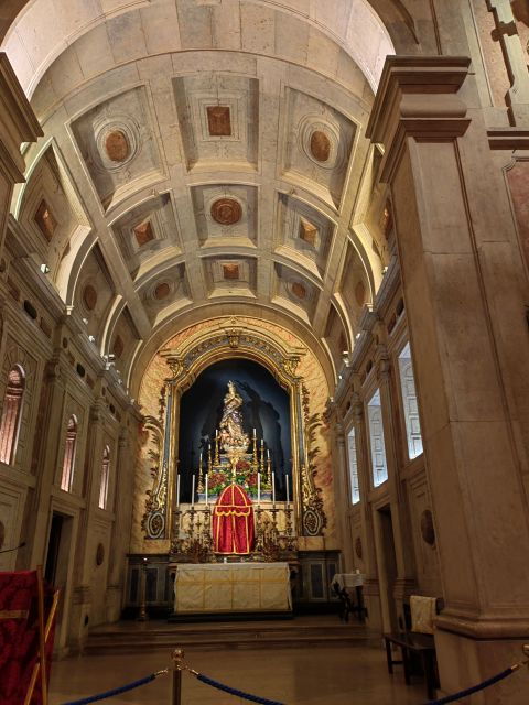 lisbon-city-sightseeing-tuktuk-tour-private