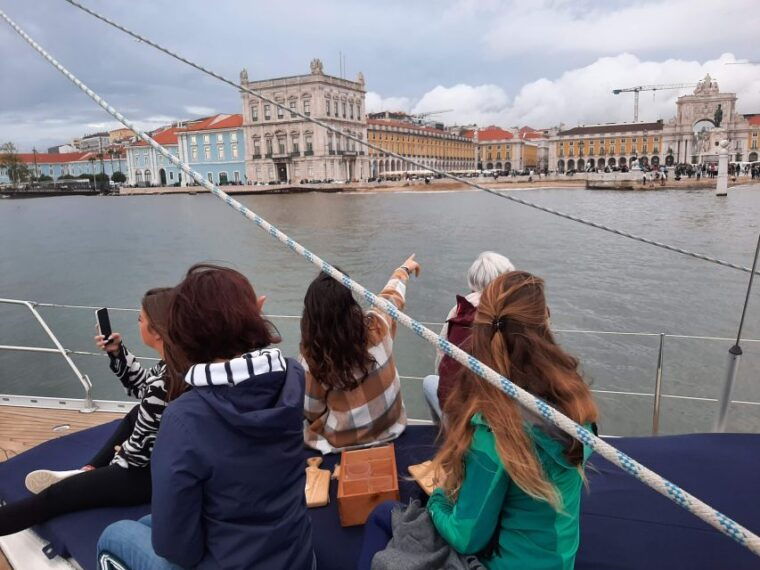 lisbon-city-skyline-sailboat-cruise-with-drink-and-snacks