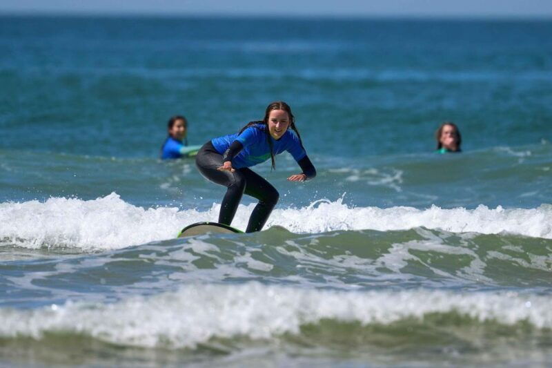 lisbon-come-try-our-surf-lesson-in-costa-da-caparica