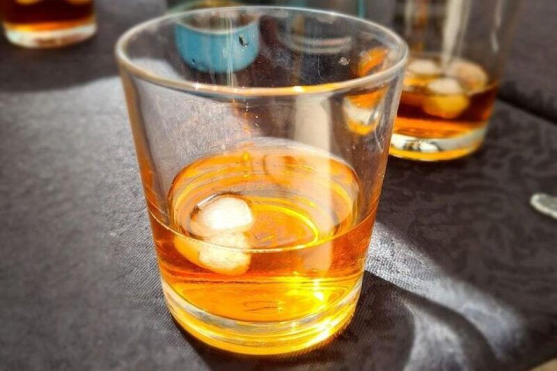 lisbon-cultural-food-and-wine-walking-tour-2