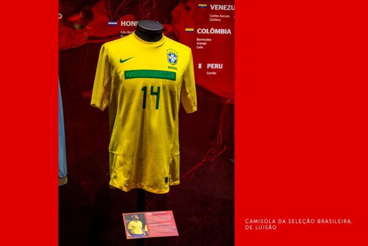 lisbon-customized-luz-stadium-and-guided-museum-tour