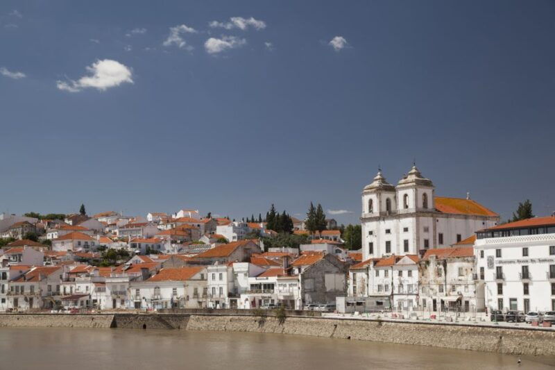 lisbon-day-tour-of-azeitao-arrabida-setubal-palmela