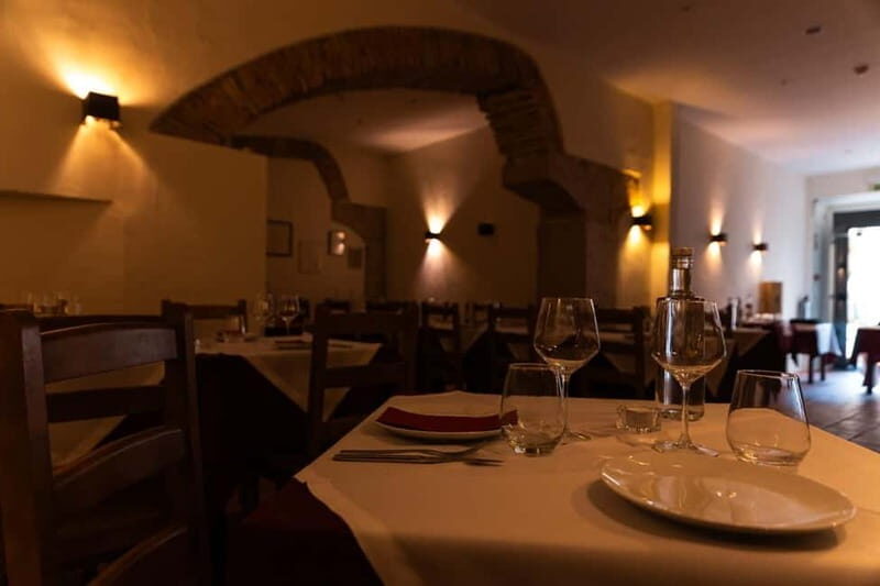 Lisbon: Dinner with Rising Stars of Fado at Canto do Poeta - FAQ