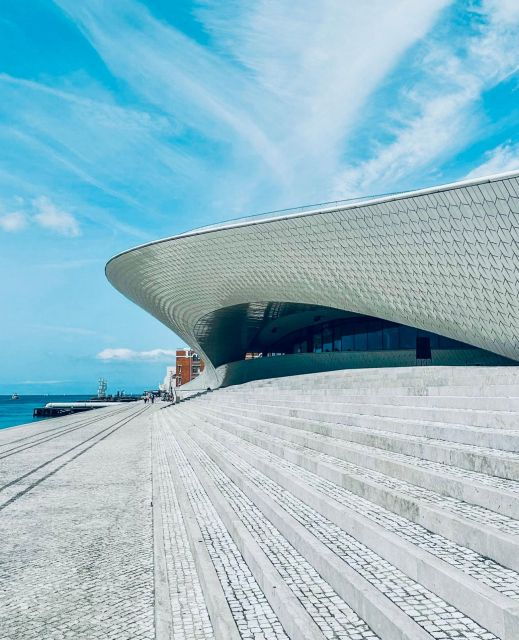 lisbon-discover-belem-by-electric-tuk-tuk