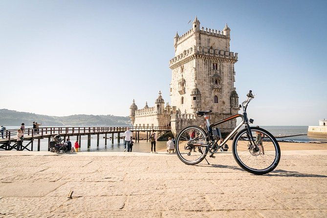 lisbon-discoveries-e-bike-tour-by-sitgo