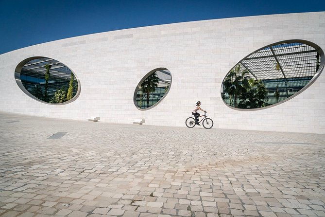 lisbon-discoveries-e-bike-tour-by-sitgo