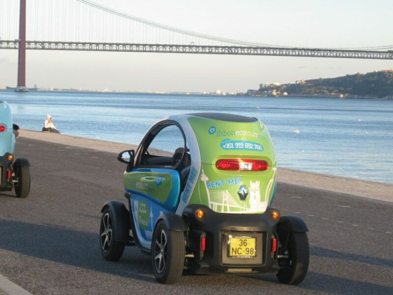 lisbon-electric-car-moorish-tour-with-gps-audio-guide