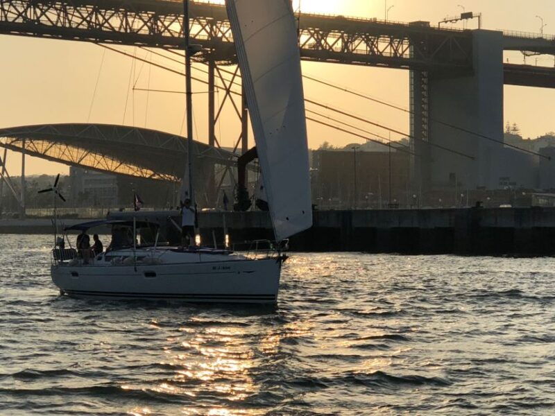 lisbon-enjoy-a-sunset-or-night-tagus-river-sailboat-cruise