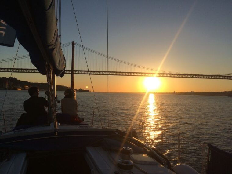 lisbon-enjoy-a-sunset-or-night-tagus-river-sailboat-cruise